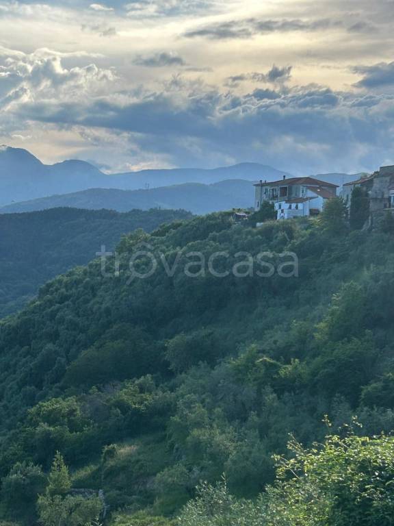 appartamento in vendita a Finale Ligure in zona Perti