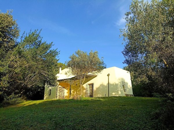casa indipendente in vendita a Finale Ligure