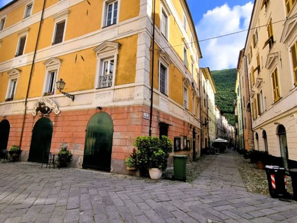 appartamento in vendita a Finale Ligure