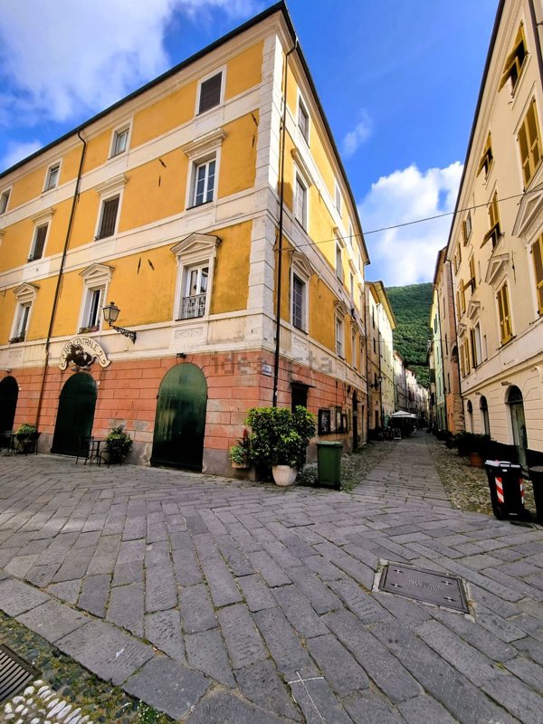 appartamento in vendita a Finale Ligure