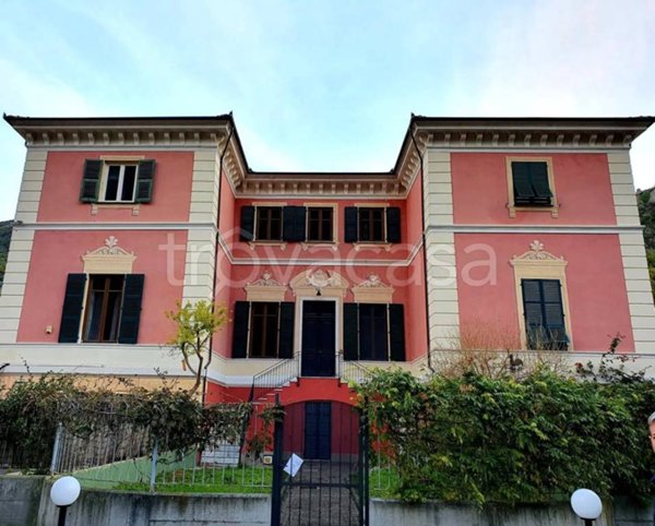 appartamento in vendita a Finale Ligure in zona Perti