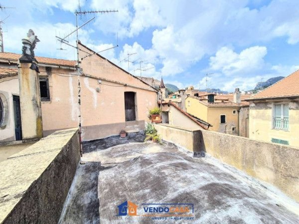 appartamento in vendita a Finale Ligure