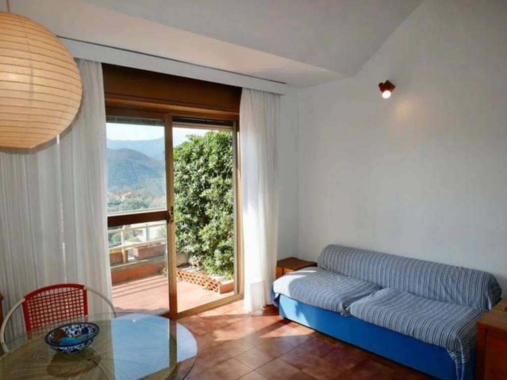 appartamento in vendita a Finale Ligure