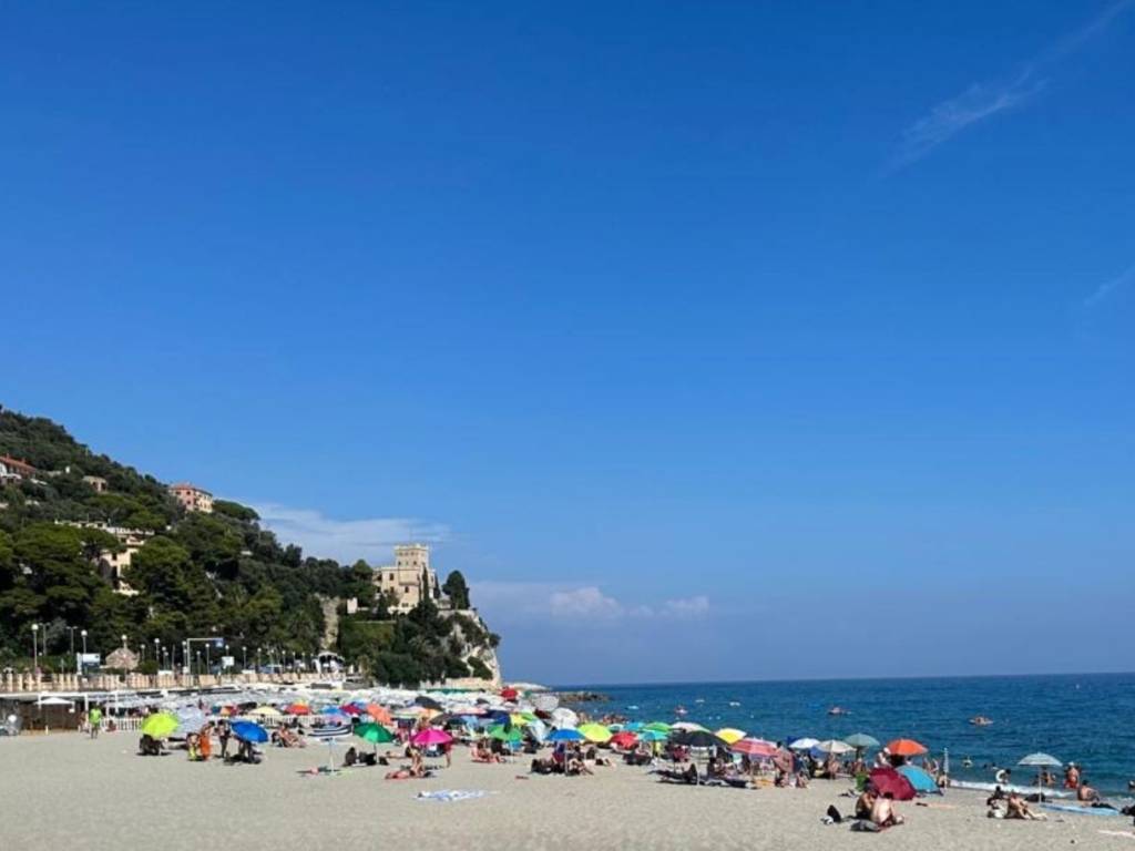 appartamento in vendita a Finale Ligure