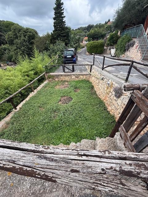 casa indipendente in vendita a Finale Ligure