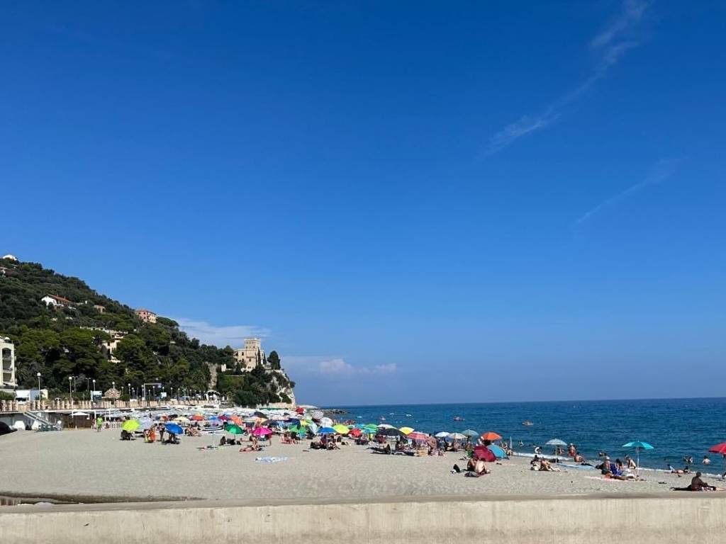 appartamento in vendita a Finale Ligure