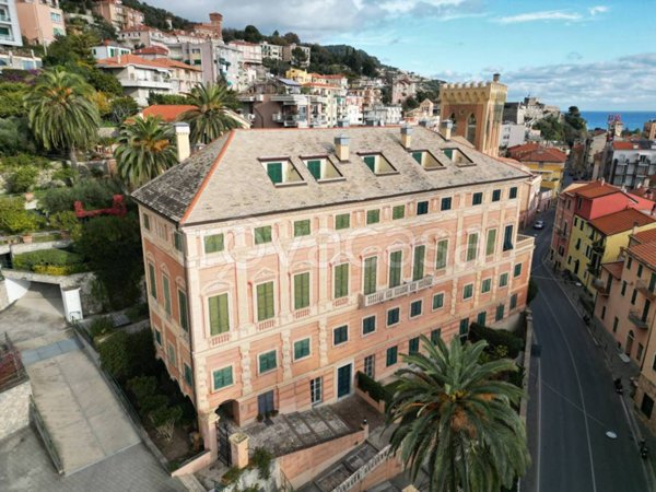 appartamento in vendita a Finale Ligure