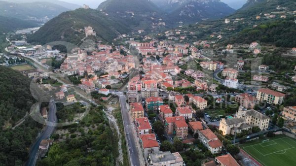 appartamento in vendita a Finale Ligure