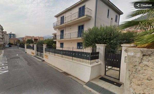 appartamento in vendita a Finale Ligure