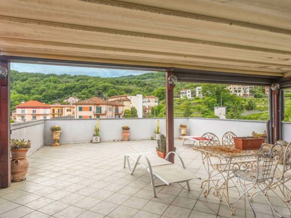 appartamento in vendita a Finale Ligure