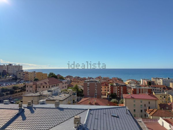 appartamento in vendita a Finale Ligure