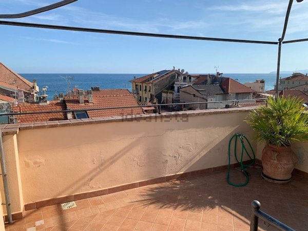 appartamento in vendita a Finale Ligure