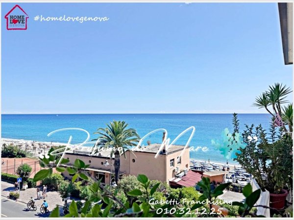 appartamento in vendita a Finale Ligure in zona Varigotti