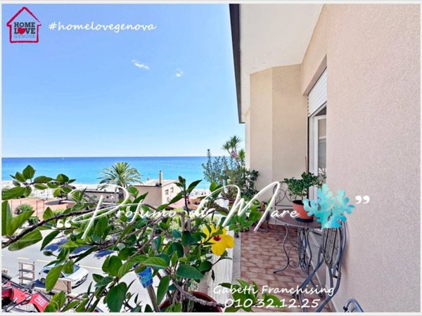 appartamento in vendita a Finale Ligure in zona Varigotti