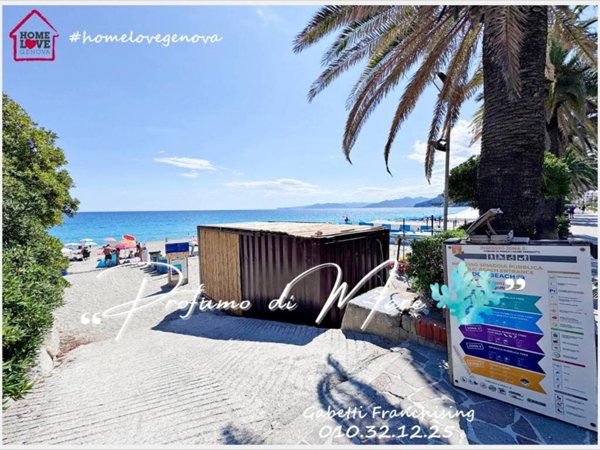 appartamento in vendita a Finale Ligure in zona Varigotti