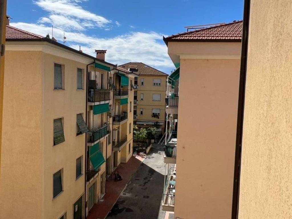 appartamento in vendita a Finale Ligure