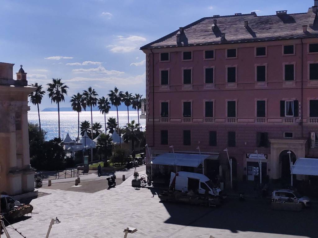 appartamento in vendita a Finale Ligure