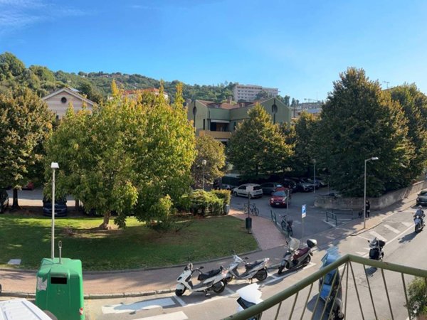 appartamento in vendita a Finale Ligure