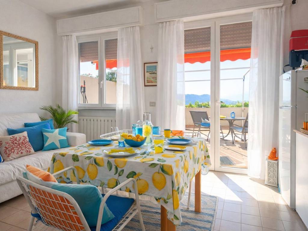 appartamento in vendita a Finale Ligure