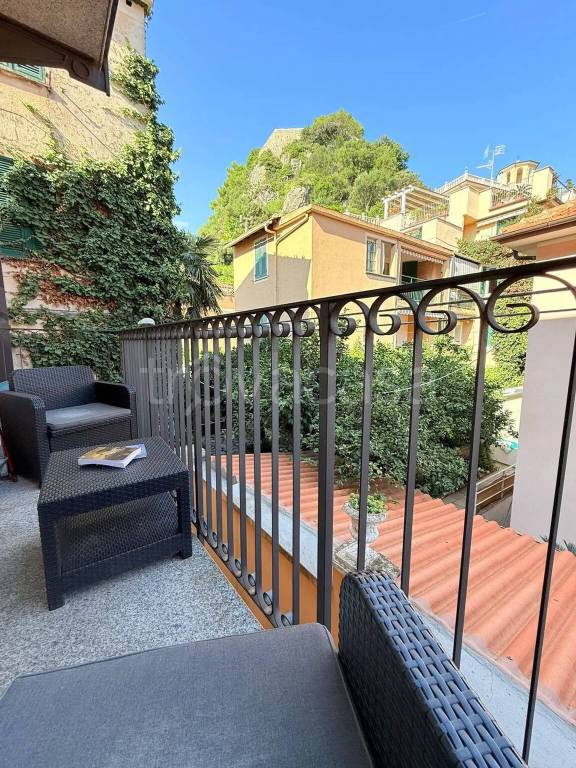 appartamento in vendita a Finale Ligure