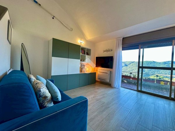 appartamento in vendita a Finale Ligure