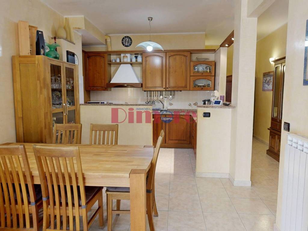 appartamento in vendita a Finale Ligure