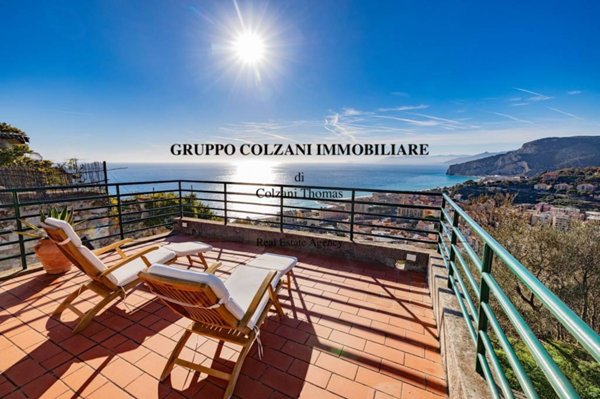 casa indipendente in vendita a Finale Ligure