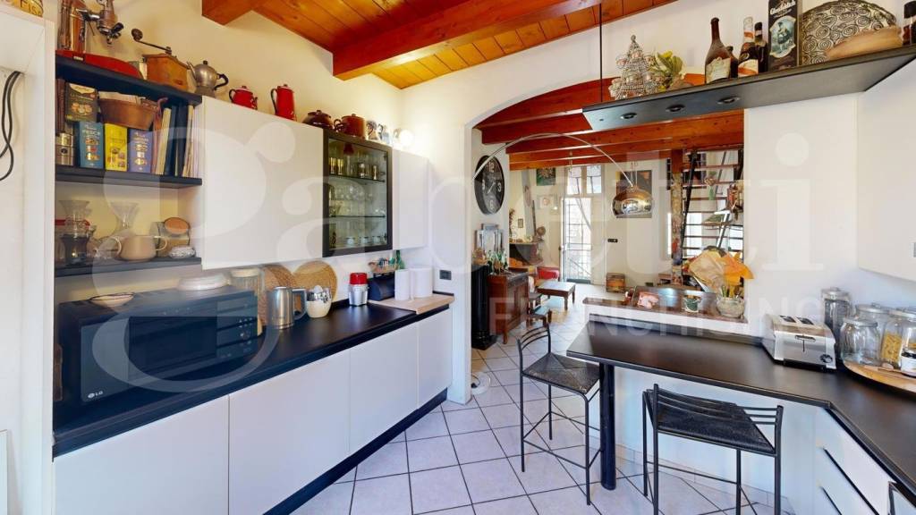 appartamento in vendita a Finale Ligure