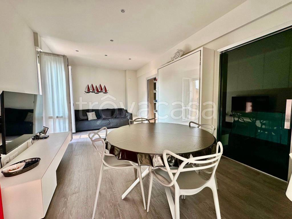 appartamento in vendita a Finale Ligure