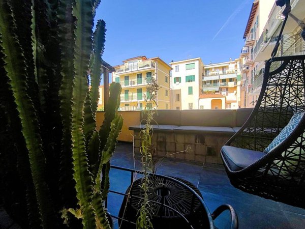 appartamento in vendita a Finale Ligure