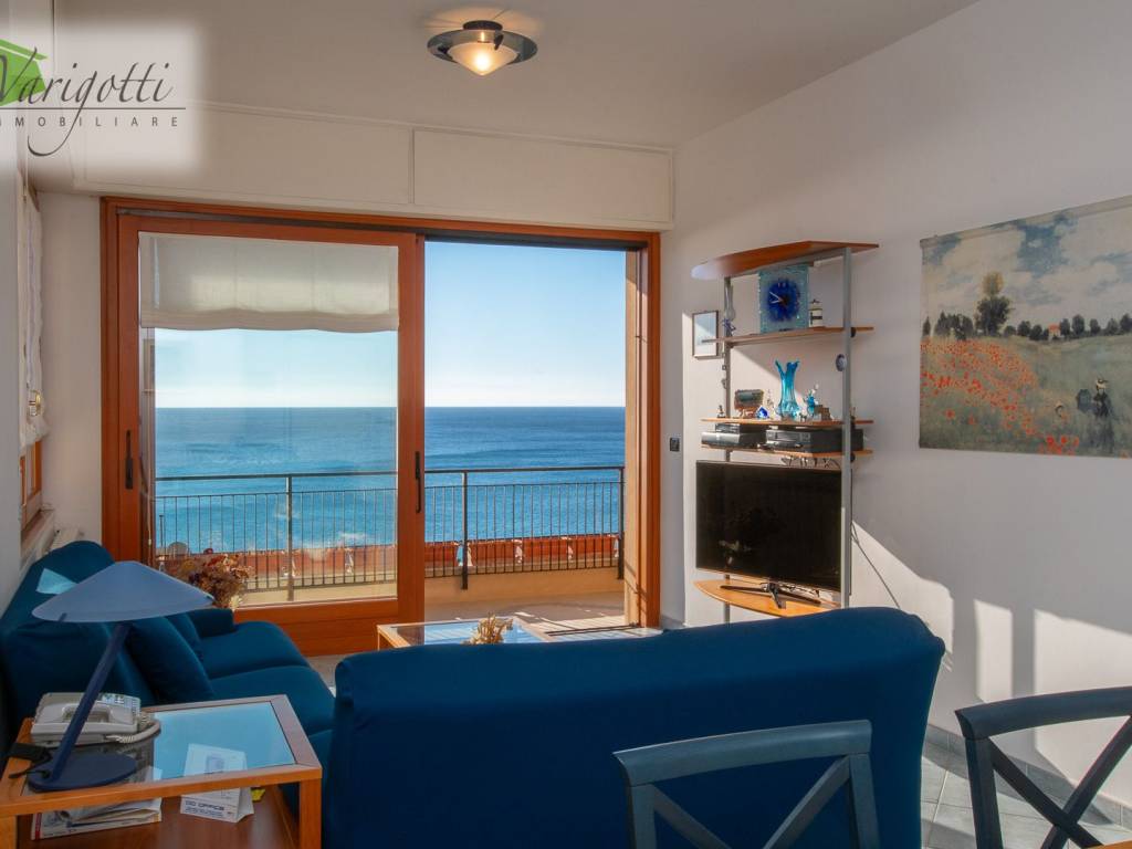 appartamento in vendita a Finale Ligure