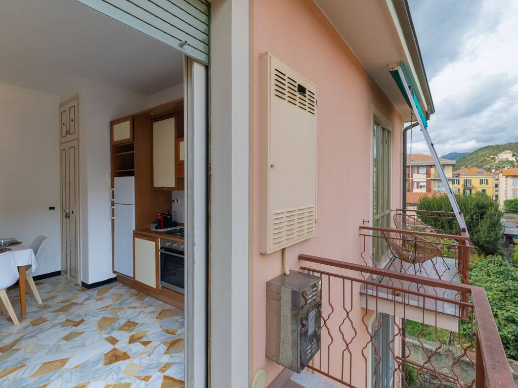 appartamento in vendita a Finale Ligure