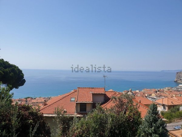 terreno edificabile in vendita a Finale Ligure