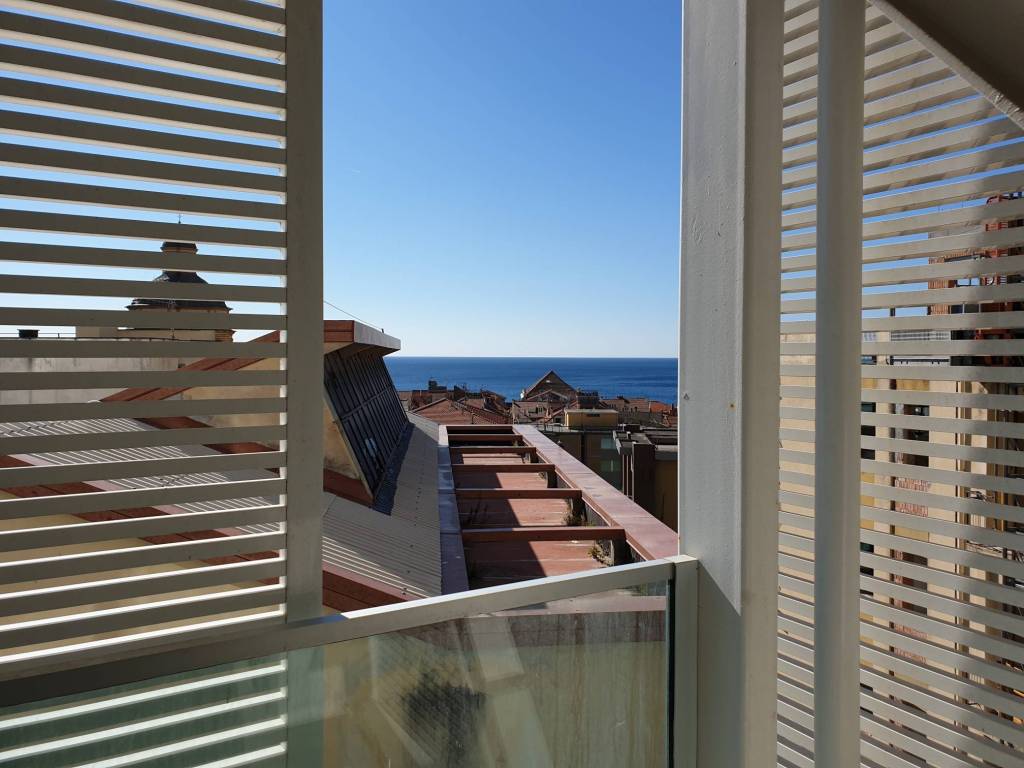 appartamento in vendita a Finale Ligure