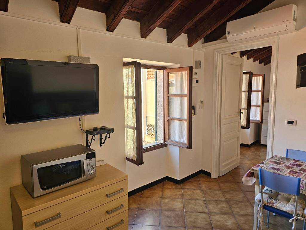 appartamento in vendita a Finale Ligure