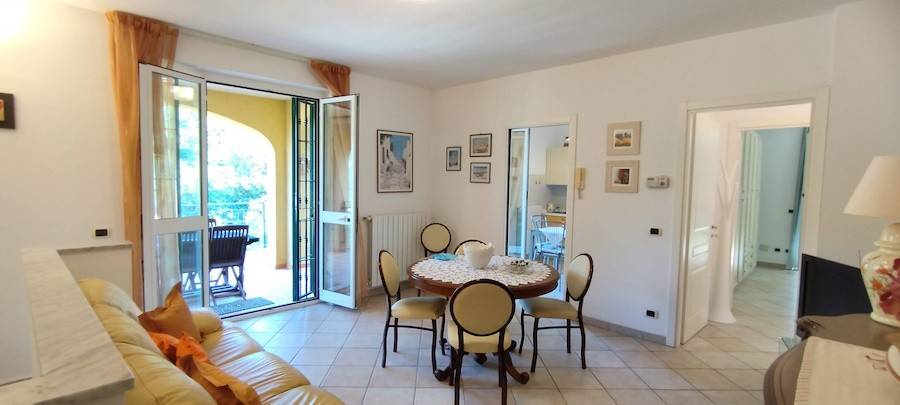 appartamento in vendita a Finale Ligure