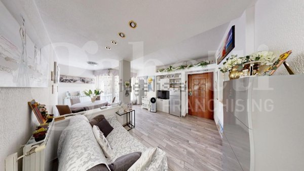 appartamento in vendita a Finale Ligure