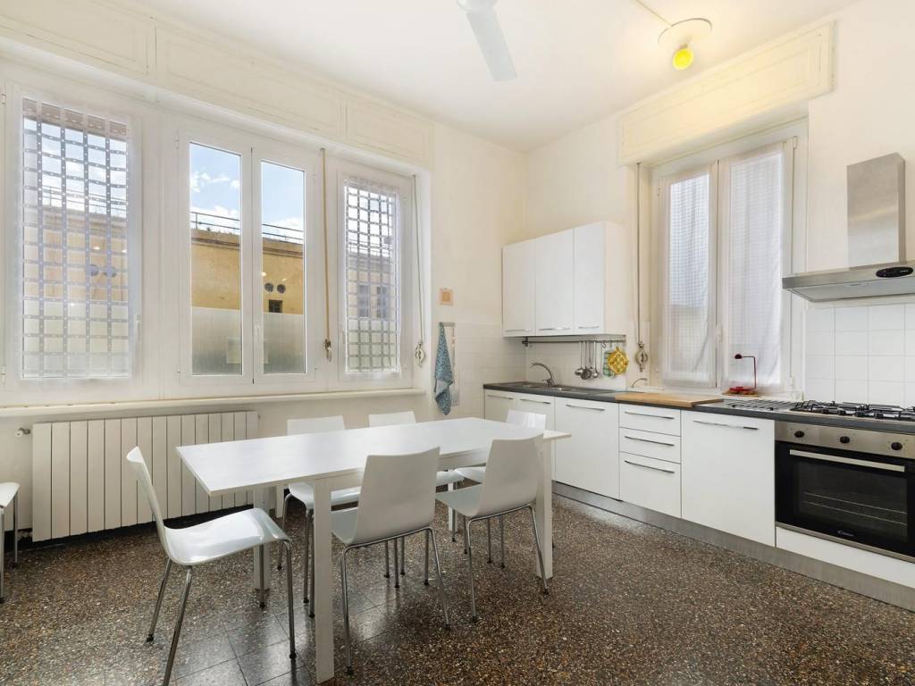 appartamento in vendita a Finale Ligure