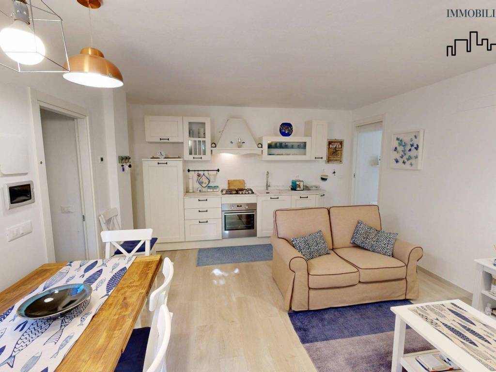 appartamento in vendita a Finale Ligure