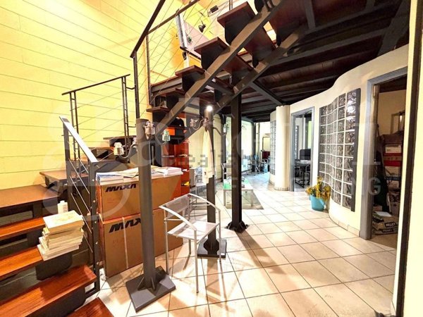 ufficio in vendita a Finale Ligure