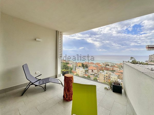 appartamento in vendita a Finale Ligure