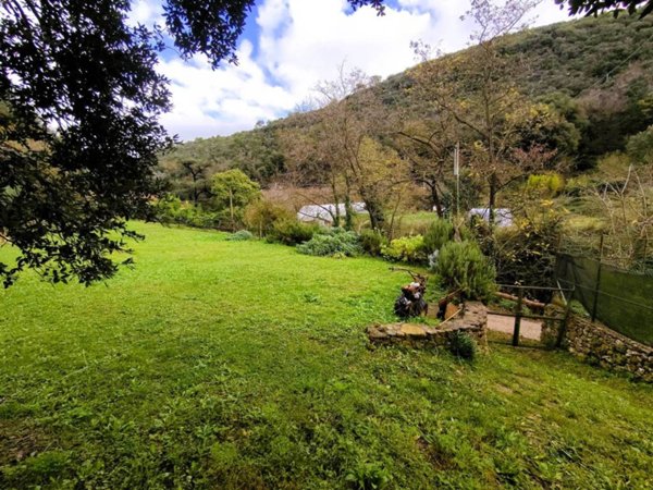 terreno agricolo in vendita a Finale Ligure