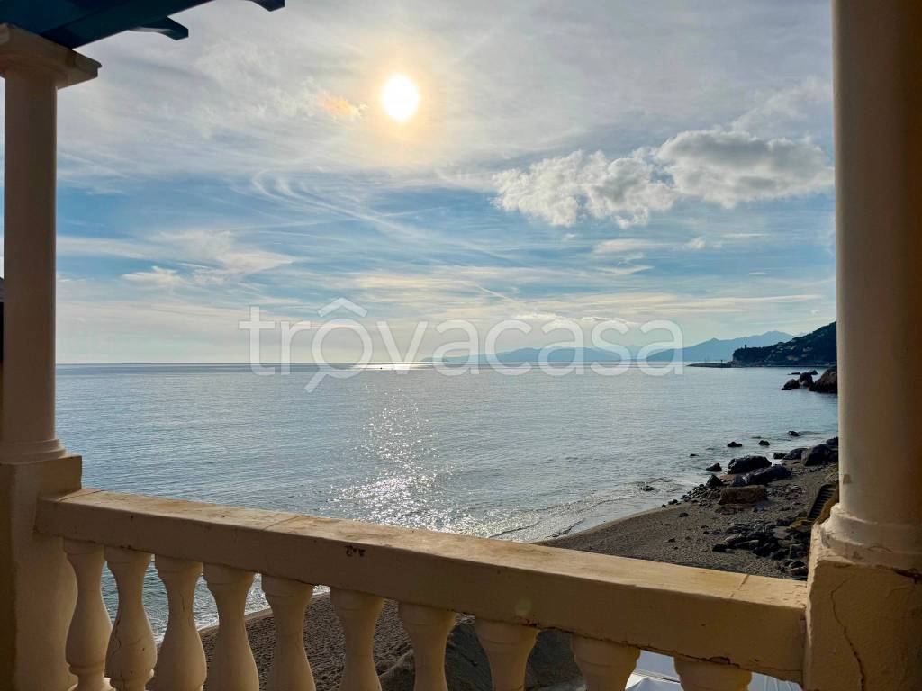 casa indipendente in vendita a Finale Ligure in zona Varigotti