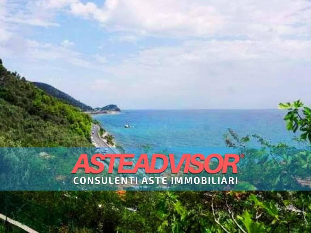terreno agricolo in vendita a Finale Ligure