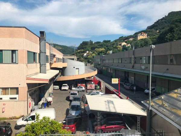 negozio in vendita a Finale Ligure