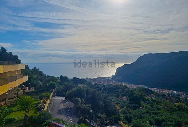 appartamento in vendita a Finale Ligure