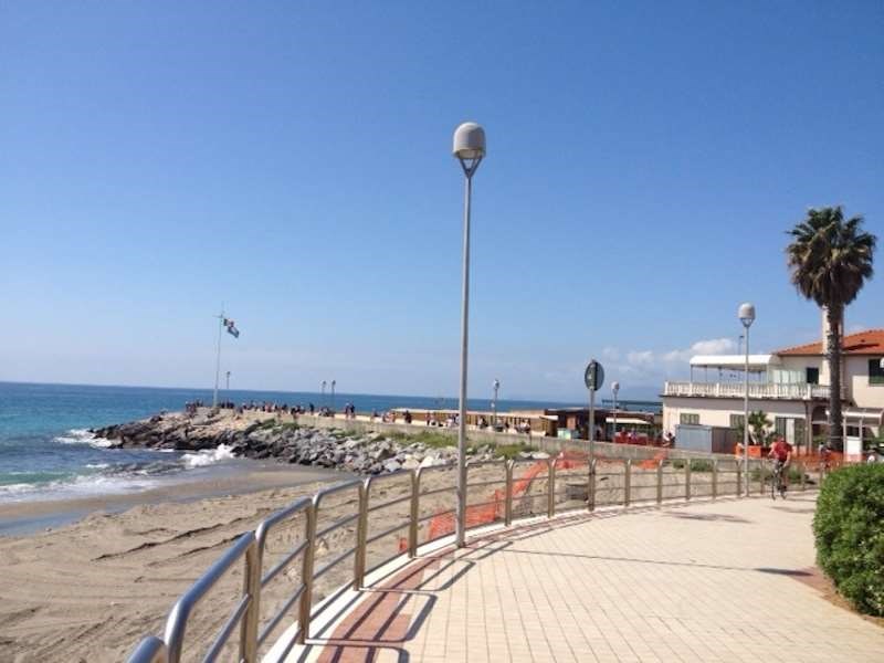 appartamento in vendita a Finale Ligure