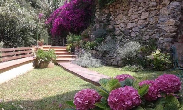 appartamento in vendita a Finale Ligure