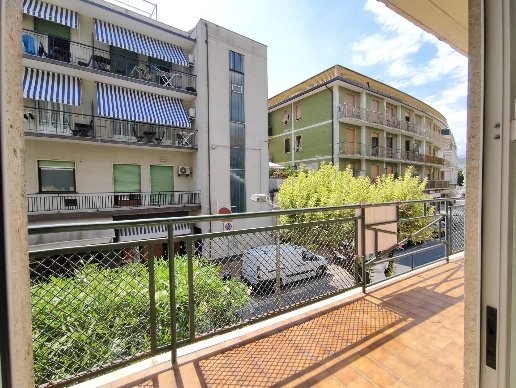 appartamento in vendita a Finale Ligure