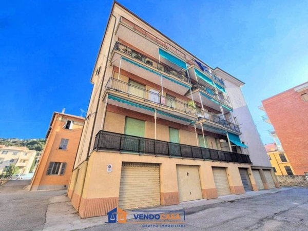 appartamento in vendita a Finale Ligure